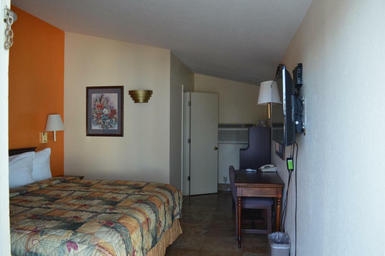 Budget Inn Fort Myers Exterior foto